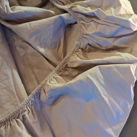 GARBO & FRIENDS | Fitted Bottom Sheet | Crib | Gray - Picture 12 of 16